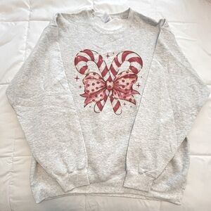 Gray Candy Cane with Bow Sweatshirt. Size L. NWOT